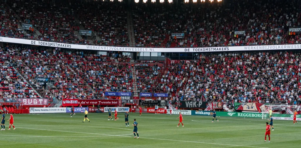 FC Twente aan het spelen SVH